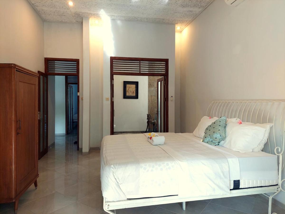 Villa Kelapa Lovina Екстериор снимка