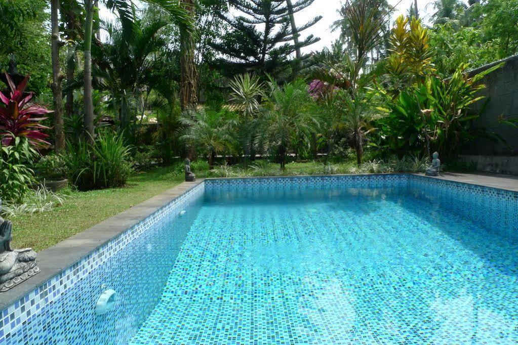 Villa Kelapa Lovina Екстериор снимка
